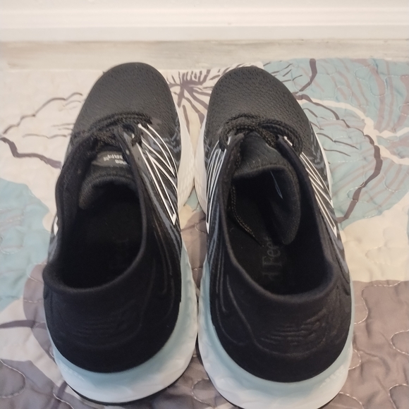 New Balance Shoes Womens US size10.5Fresh Foam 1080 Running Sneakers Knit LowTop - Picture 6 of 16